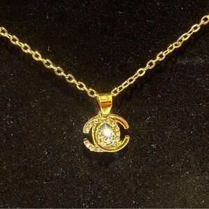 Double C Design – Dainty Chain – Elegant Fashion Jewelry 
Gold Pendant Necklace